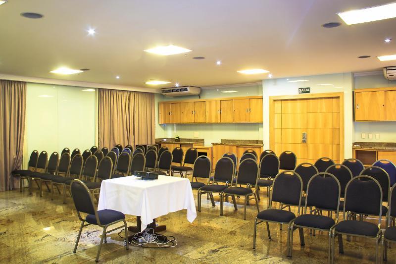 Hotel Atlantico Tower Rio de Janeiro Exterior foto A meeting room in a hotel